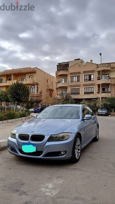 BMW 318 2010