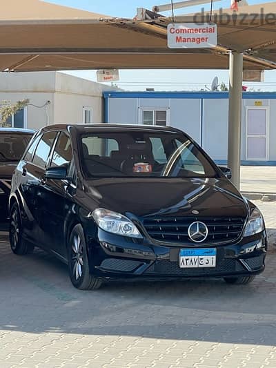 Mercedes-Benz B180 2014