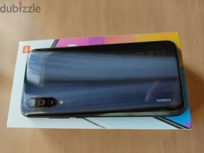 كالجديد استعمال بسيط Xiaomi Mi 9 lite بالكرتونة ومشتملاتها بصمة شاشة