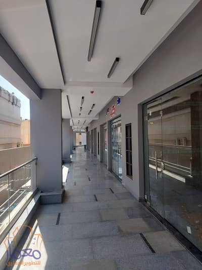 shop for rent  23m first floor new cairo