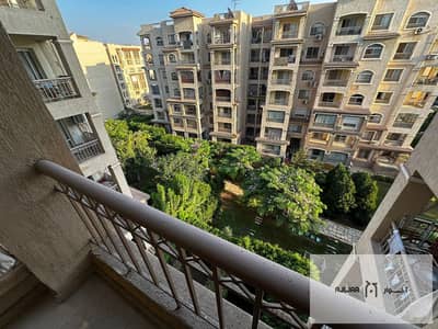 Apartment for sale in cash in the best and most prestigious stages of Madinaty B3, an area of 107 meters, a fabulous view of Park and Garden