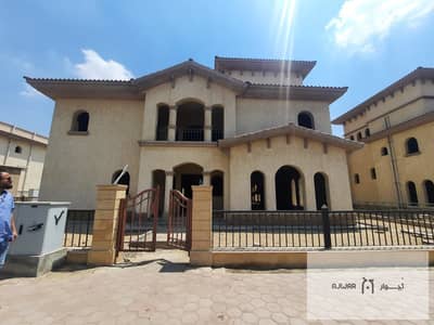 A very distinctive villa for sale in Rehab Compound, Wide Garden View, immediate delivery, a separate standalone villa with an area of ​​​​850 square