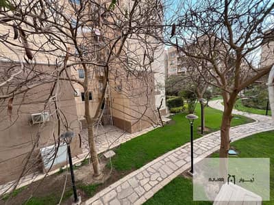 Apartment for sale in cash  In the b7  An area of ​​65 meters, steps  From the mosque and services