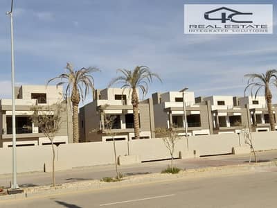 Villa Standalone for sale in Palm Hills New Cairo READY TO MOVE with installment  special open view on wide landscape  location in fifth settlement