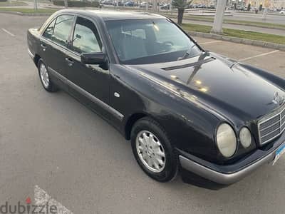 Mercedes-Benz E200 1998