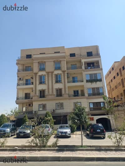 Apartment for sale in the Fifth Settlement, on the Gamal Abdel Nasser axis, west of Arbella