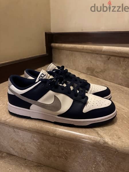 The Nike Dunk Low "Midnight Navy" Excellent condition. Size 47.5 0