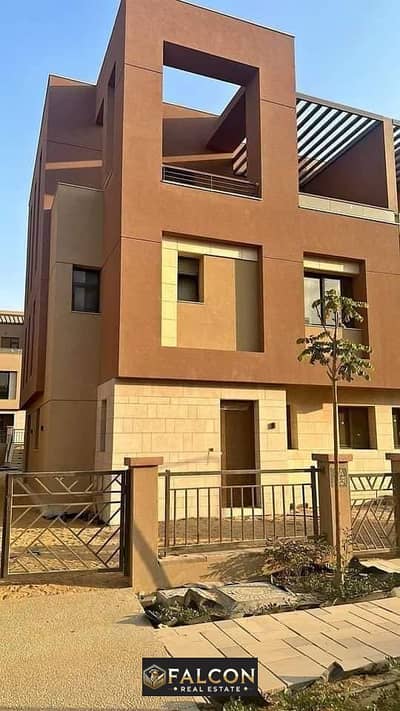 Apartment for sale with immediate delivery, at a special price in the Fifth Settlement, New Cairo, in a compound next to Mountain View iCity and Moham