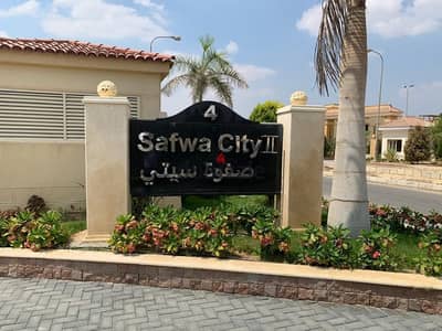 A 428-square-meter standalone villa in a prime location in the heart of 6th of October City, Al Safwa City 2 Compound.