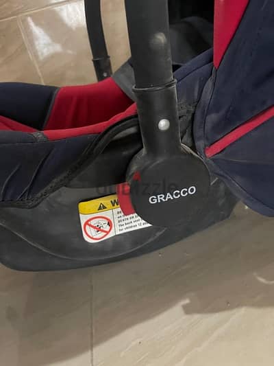 GRACCO Car Seat (almost like new)