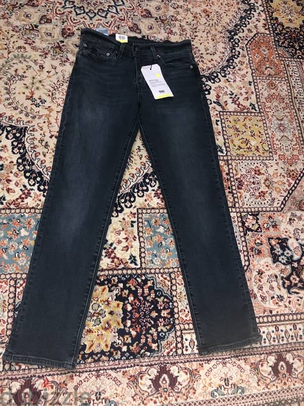 بنطلون Levis 2