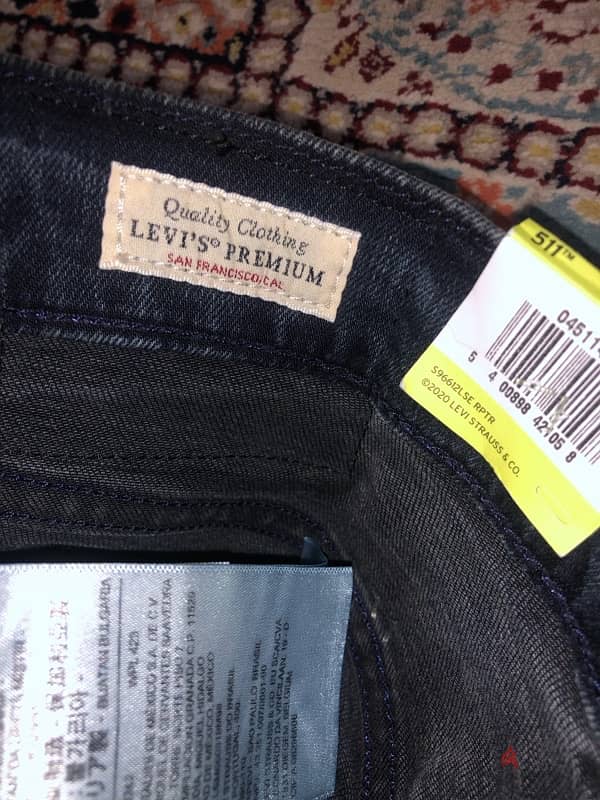 بنطلون Levis 3