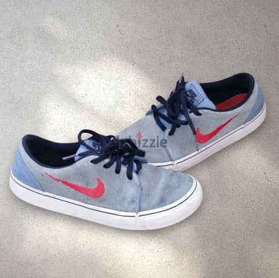 Original Nike Shoes Size 33/34