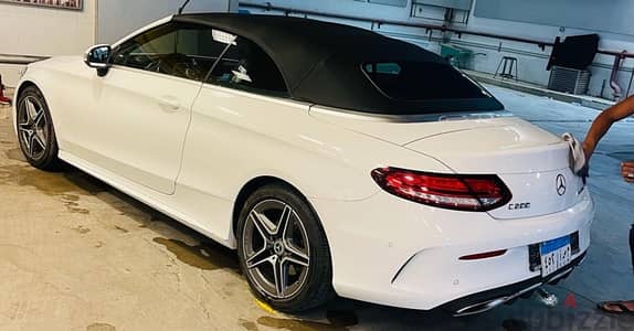 Mercedes-Benz C200 2019- Amg - convertible