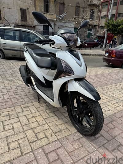 Scooter SYM ST- 200 CC