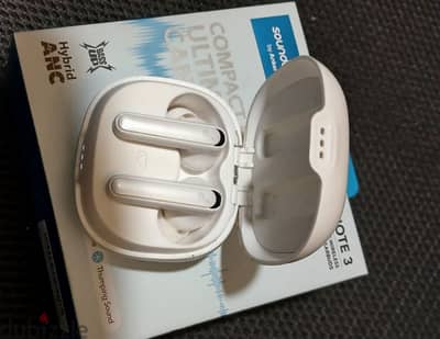 Anker Soundcore Life Note 3 earbuds.