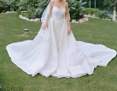 wedding gown