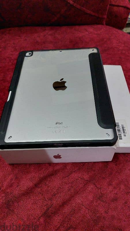 Ipad 9th generation 256g 7