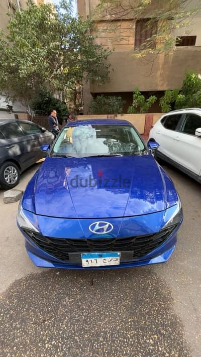 Hyundai Elantra 2022