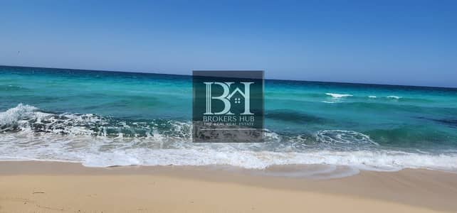 شاليه على البحر بحرى للبيع في دايركشن وايت الساحل الشمالي Chalet sea view prime location Bahary for sale in Direction White North Coast