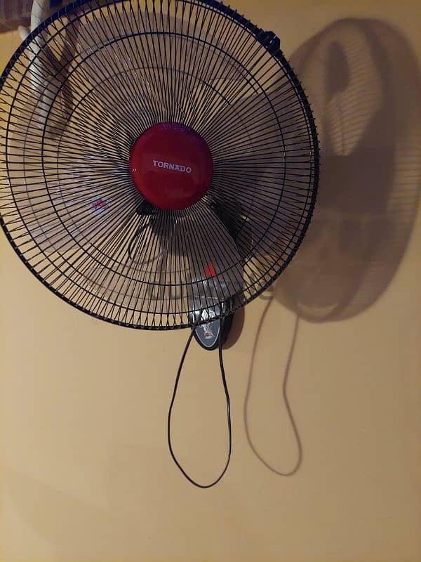 Tornado fan wall 18 inch مروحة تورنادو حائط ١٨ بوصة 0