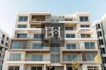 LUXURY Apartment view lagoon for sale in Palm Hills New Cairo