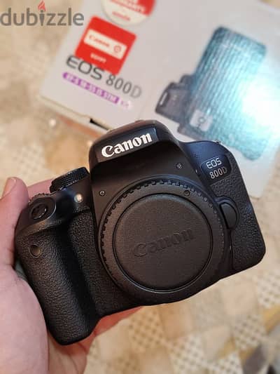 Canon 800D