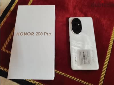 هونر 200 برو ضمان مصرى حالة الزيرو بجميع مشتملاتة Honor 200 Pro