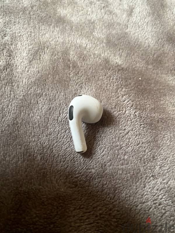 Airpods 3 (right only) 0