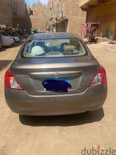 Nissan Sunny 2014 اN17  قابريكه رشه خارجي فقط للتكليح  داخلي