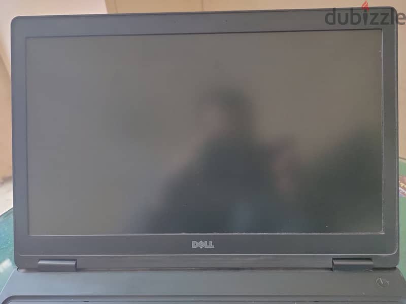 dell 5580 ( CORE i5 HQ 4 cores, 16 giga ram ) 2