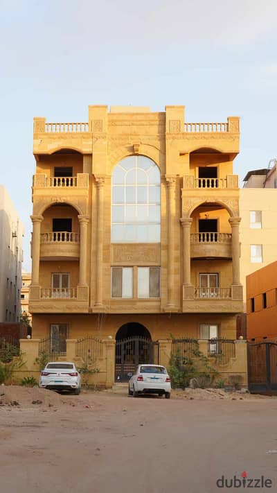 Roof for sale in Elmotamiz of the badr city