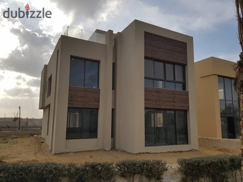 Standalone Villa for sale at O-West October Whyt - minuets from Palm Hills Palm Parks , New Giza 0