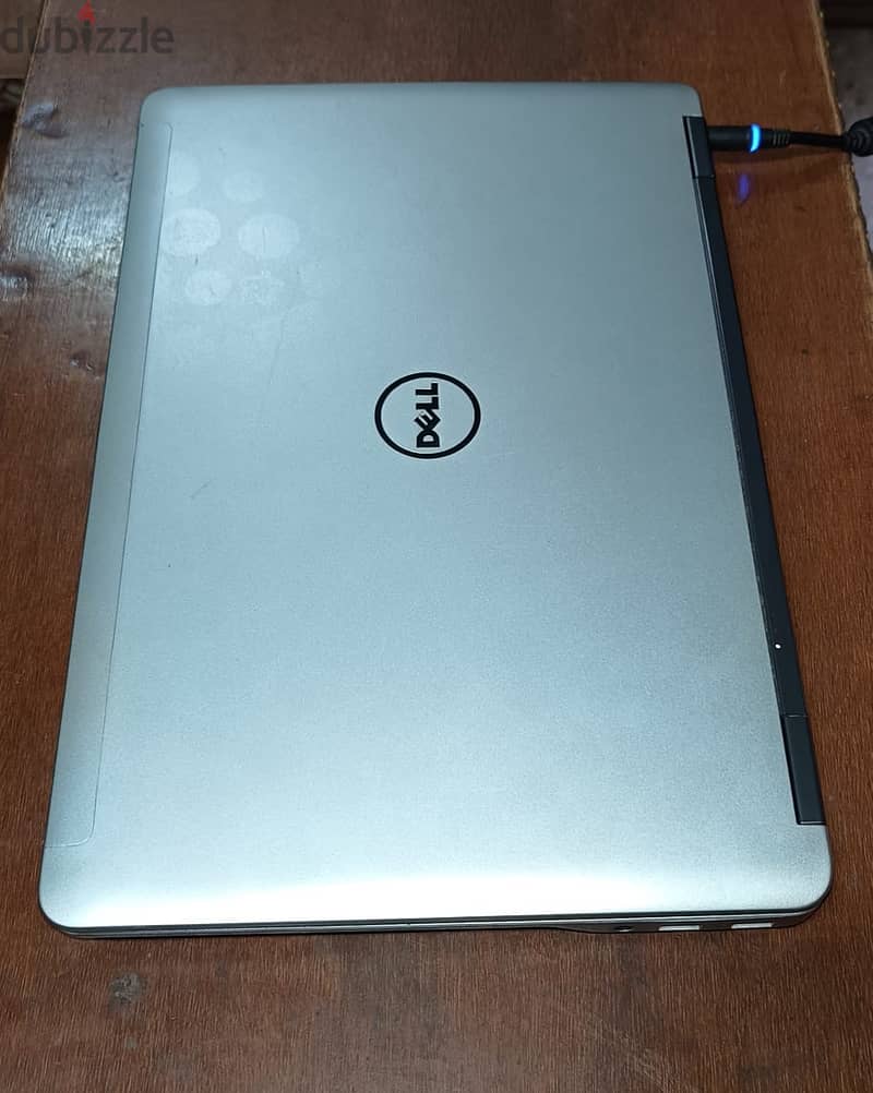 لابتوب Dell E6540 كور I7 برامات 16 جيجا وكرتين شاشة وهاردين SSD + HDD 0