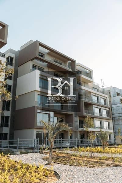 Very Prime Location Apartment ready to move for sale in Palm hills New Cairo