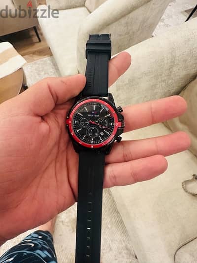 Tommy Helfiger Watch ( Used like new)