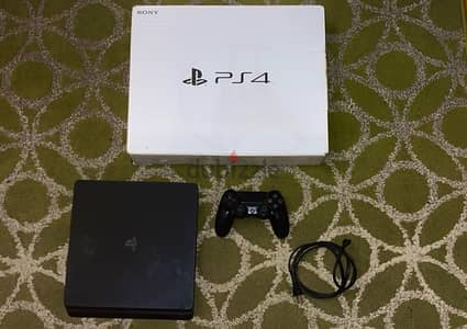 PLAYSTATION 4 SLIM 1 TERA(MINT CONDITION)