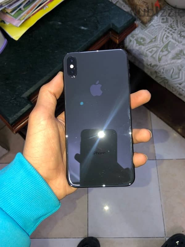 ايفون xs max 0