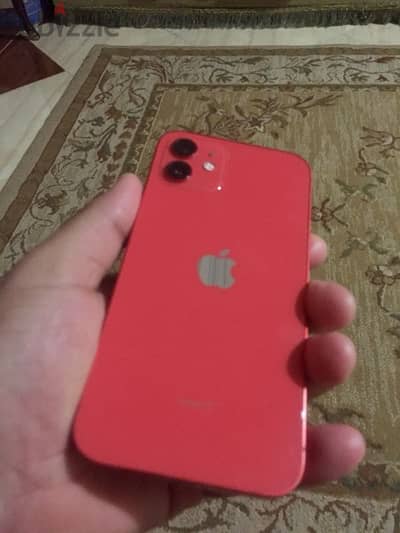 iphone 12 مساحه128