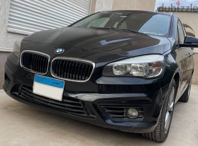 BMW 218 2015