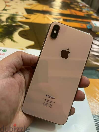 ايفون xs max للبيع