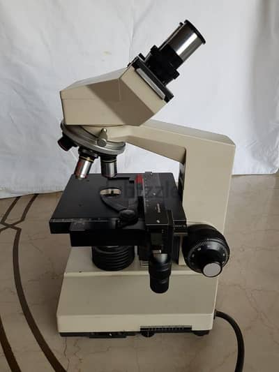 ميكروسكوب اوليمبسOlympus Student Microscope