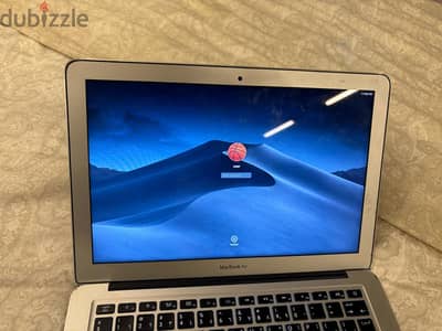 Macbook Air 2017 with box and charger