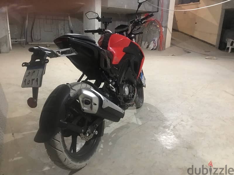 benelli s200 للبيع 0