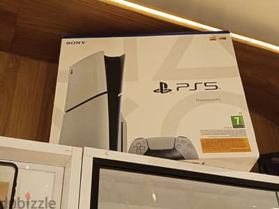 بلاي ستيشن  play station 5 Slim cd نسخه عربي 1 تيرا