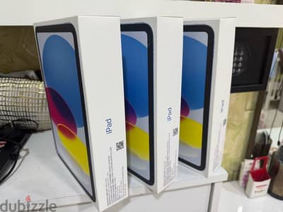 New in box iPad 10 64GB Blue ايباد ١٠ جديد