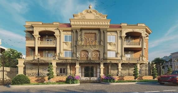 Apartment in Al Qarnful, 330 square meters, 5 bedrooms, 4 bathrooms, first floor, corner, 70% down payment, the rest in installments without interest,