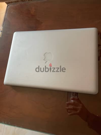 macbook pro mid 2009 mint condition