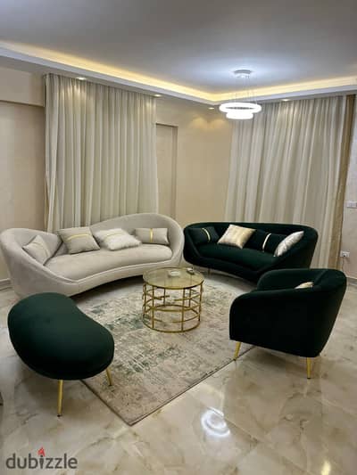 Furnished hotel apartment for rent in Nasr City, Abbas El Akkad, near Genena Mall and Al Najm Al Satea School, from the owner.