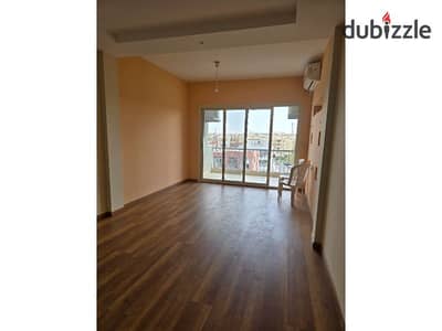 Apartment 109m With Kitchen and Air Conditioners Compound The Address Sheikh Zayed